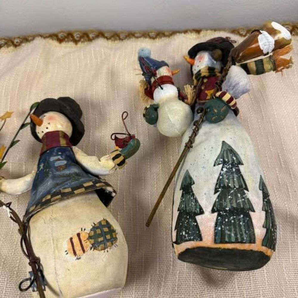 Primitive Folk Art Snowman Figurines - Set of 2 - Picture 7 of 8